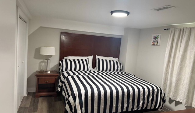 Private Guest Suite w/Separate Entrance