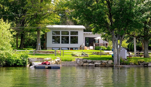 Private Lakefront & Dock — Fish, Swim, Sunsets. Top rated!