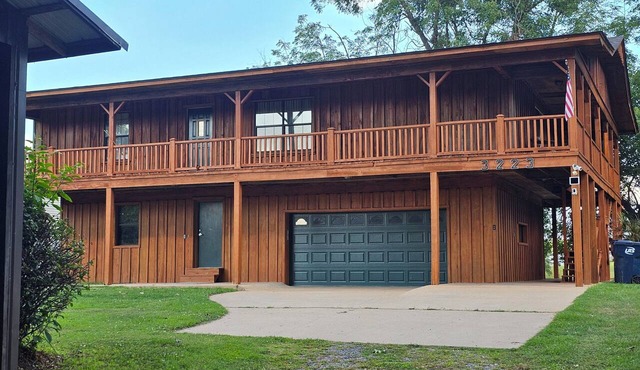 Private Riverfront Acreage/Hunt, Fish & Unwind