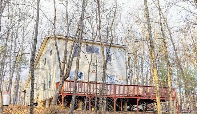 Private Wooded Retreat Near Penns Creek - Fire Pit - Fishing - Mountain Escape