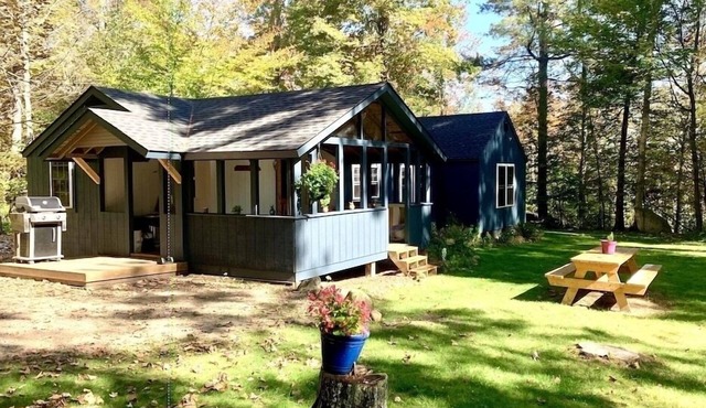 Random Scoots Cabin- Keene, NY, Adirondack High Peaks!