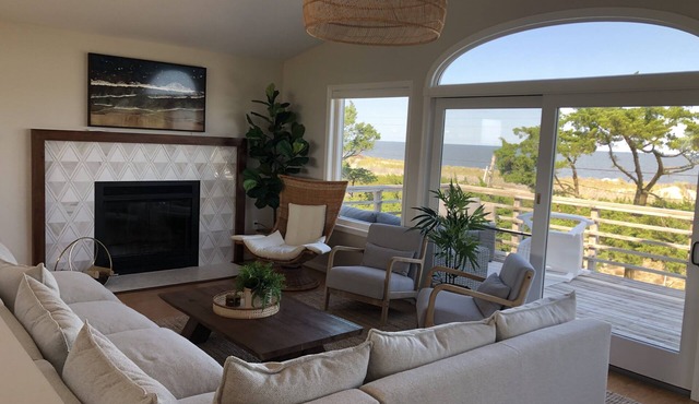 RARE Beachfront AND Wildlife Reserve Home in Broadkill Beach!