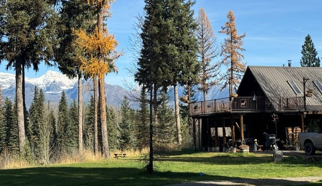 Red Meadow Lodge: Experience the Serenity of Nature on the Edge of Glacier Park