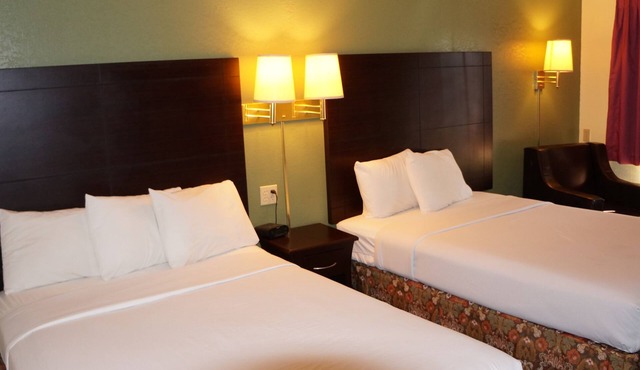 Regency Inn in Pittsburg