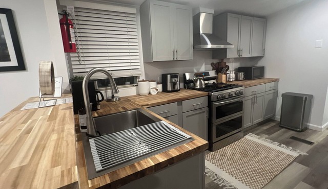 Remodeled, Super clean & cozy! 2🛌 X 2🛁 3 minutes to Acadia National Park.