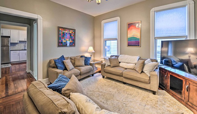 Renovated Apt: 1 Mi to Downtown!