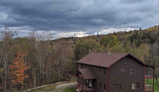 Riverfront Double Bunk Room in West Forks
