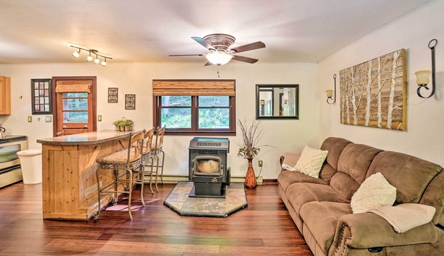 Secluded East Durham Cabin Retreat w/ Deck!