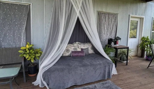 Second level glamping deck with stunning mountain view!