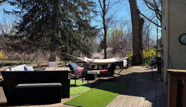 Spacious 4-bedroom in Morristown RedBulls Practice Fields and MetLife Stadium