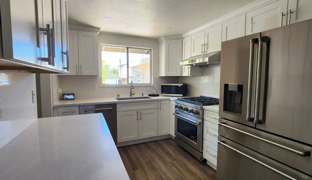 Spacious 5-bedroom house with WiFi and AC in beautiful San Jose