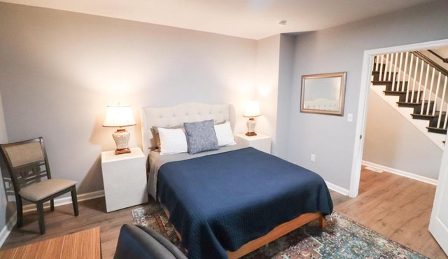 Spacious 5 BR Stay in Westminster Perfect for Groups & Longer Stays