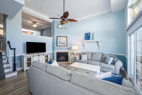 Spacious Resort Villa Near Beach - VBBL