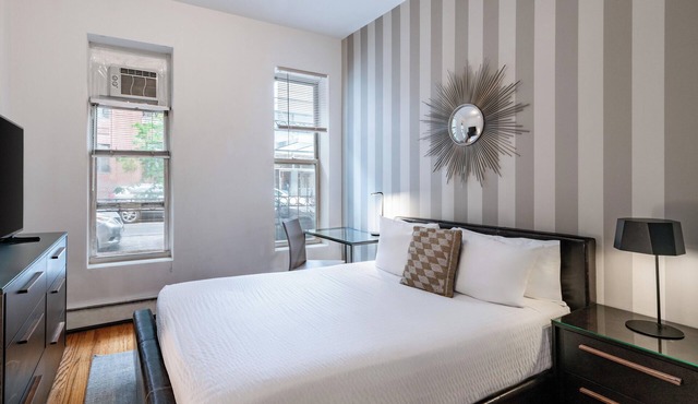 Spacious UES Studio Apartment By Central Park