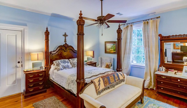 Steele Cottage