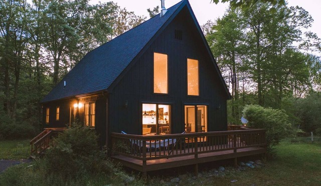Stony Kill Cabin: A-Frame Kerhonkson Getaway with Modern Kitchen & Firepit