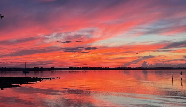 Sunset Cove - Enjoy a Private Beach & Great Sunsets
