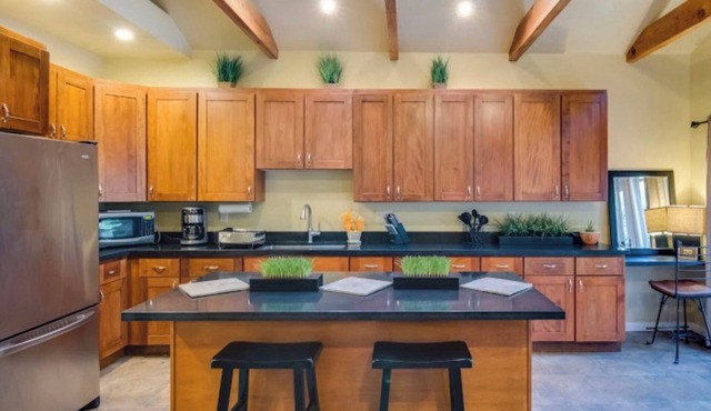 The Abode in Downtown Los Gatos