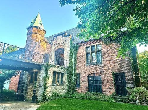The Mayfair Castle