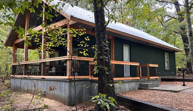 The Owl's Echo Cabin