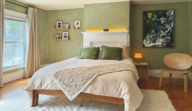 The Quaint House: Modern Heritage in Roundout Kingston Waterfront