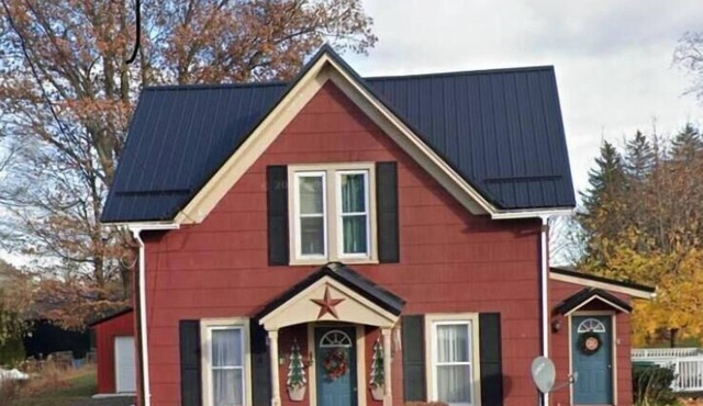 The Red House