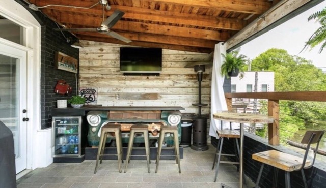 "The Spring Loft" located in Downtown Siloam Springs, Arkansas on Sager Creek