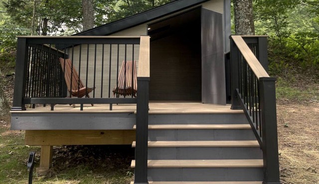 Tiny Cabin Lovely for Outdoor Adventures in Pennsylvania