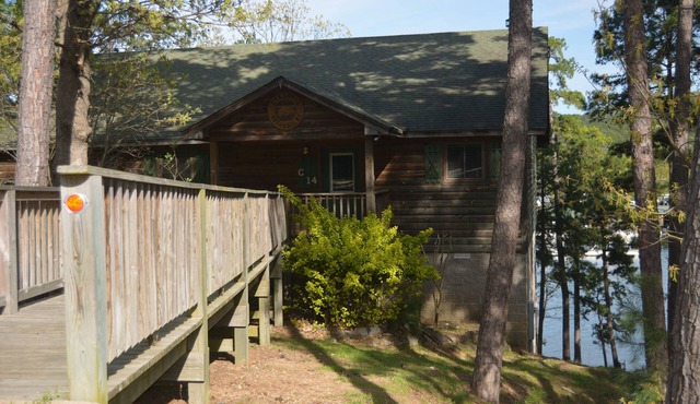 Two bedroom, two bath, log-sided, luxury Harbor North cottage overlooking Lake Ouachita. by RedAwning