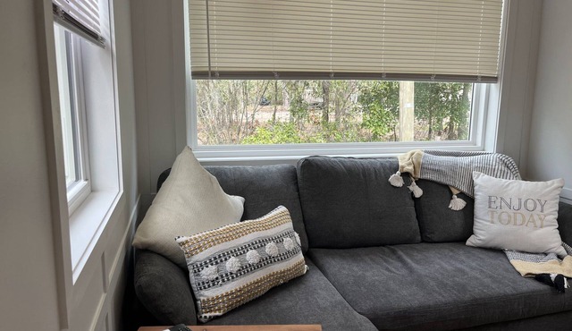 Unique tiny home experience in a one of a kind tiny home park in Perry