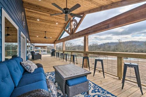 Upscale Riverfront Home w/Fire Pit!