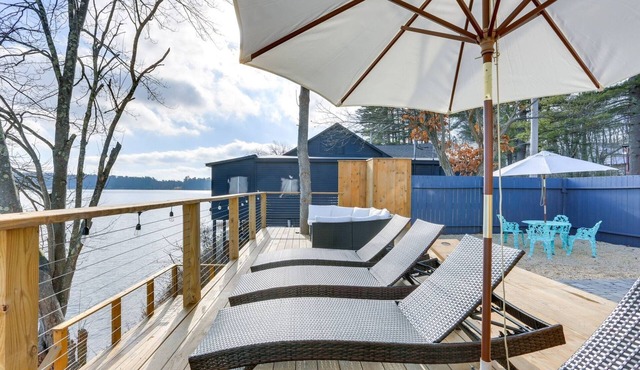 Victorian Lake Oasis | Hot Tub | Private Lakefront