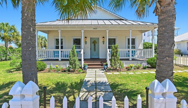 🏖️Walk to Beach | Great Location | Lule Cottage🏖️
