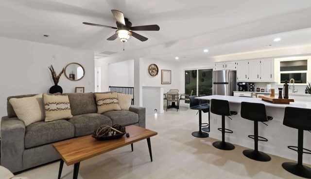 War Eagle Haven, Lake Access, spacious deck, games