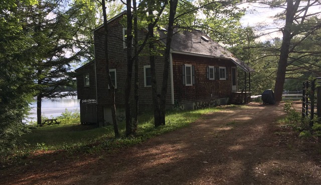 Waterfront 4-bedroom house in Madison,NH