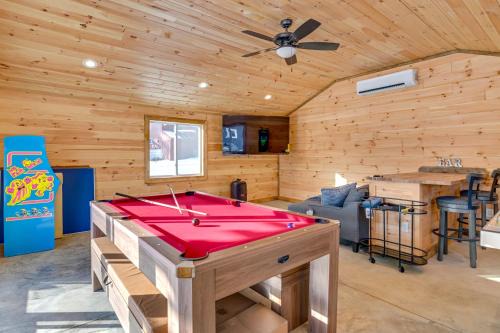 Waterfront Haven Bi-Level Lakefront Deck/Game Cntr