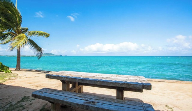 Waterfront Lanikai Beach Compound