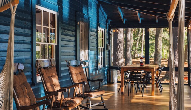 Waterfront Willow Cabin near Lake George, Saratoga