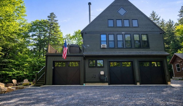 Woods All Around-Direct ATV*Hot Tub*Beach Access*A/C*Pool Table*Washer/Dryer