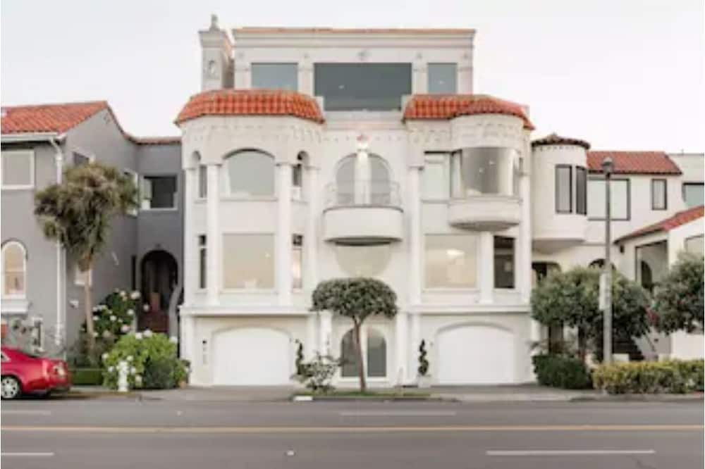 Photo of Outdoor in Marina District