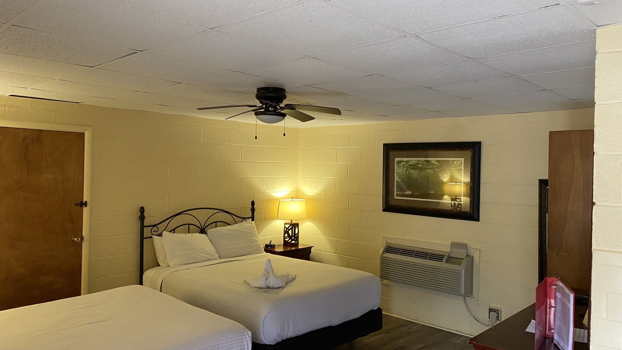 Photo of Bedroom in Mount Ida