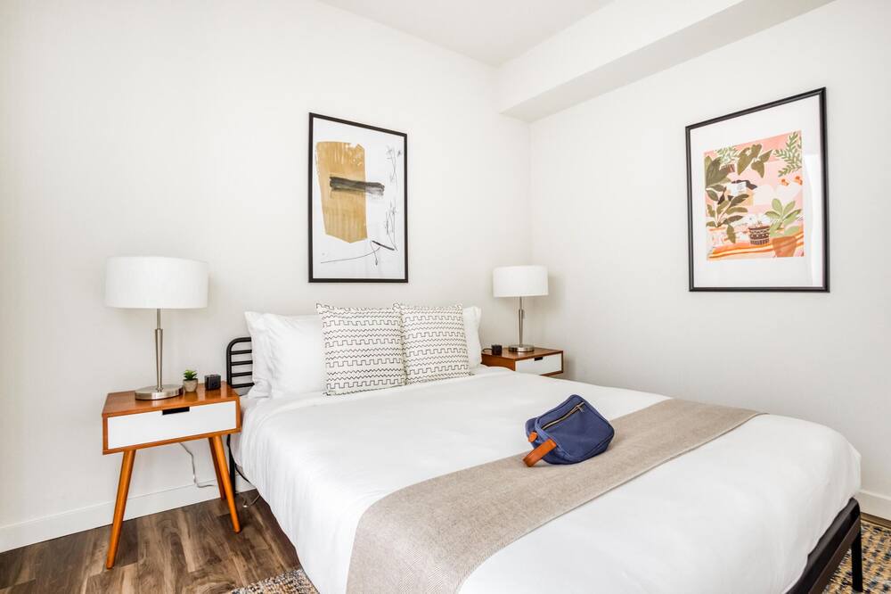 Photo of Bedroom in Pill Hill