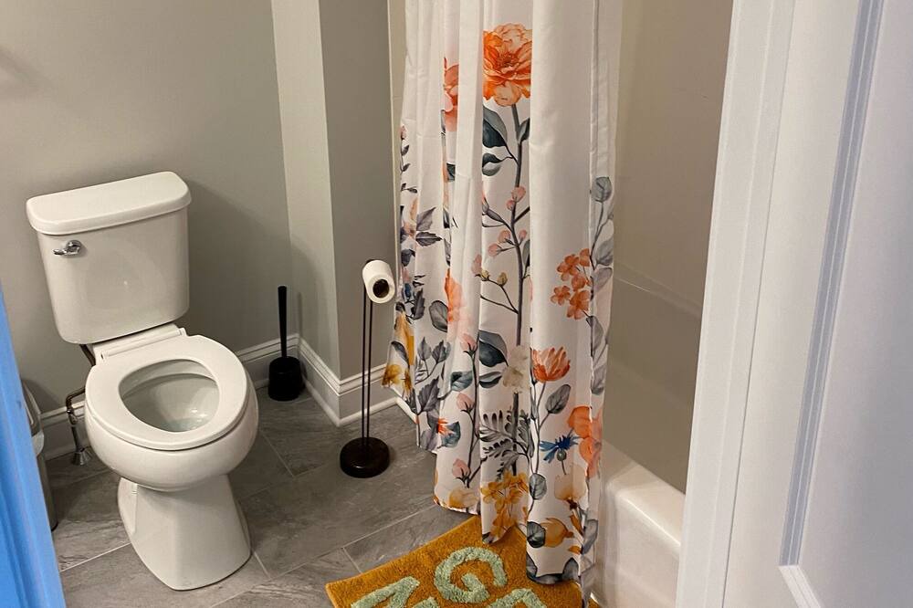Photo of Bathroom in Saratoga Springs
