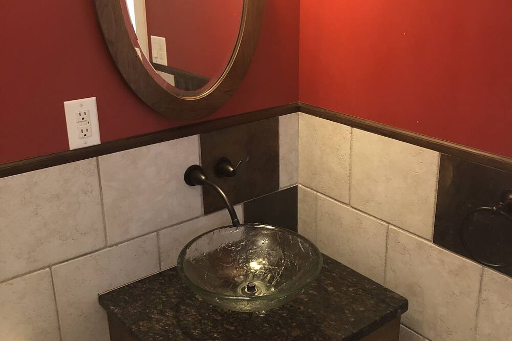 Photo of Bathroom in Fort Edward