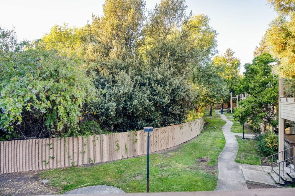 Photo of Outdoor in Fremont