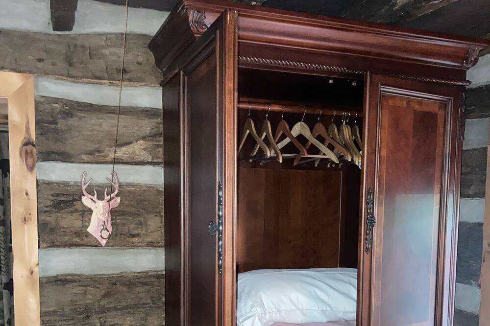 Photo of Bedroom in Town of Marlborough