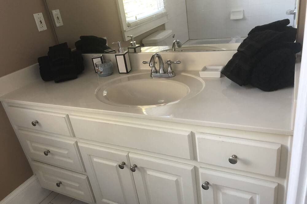 Photo of Bathroom in Garden Hills