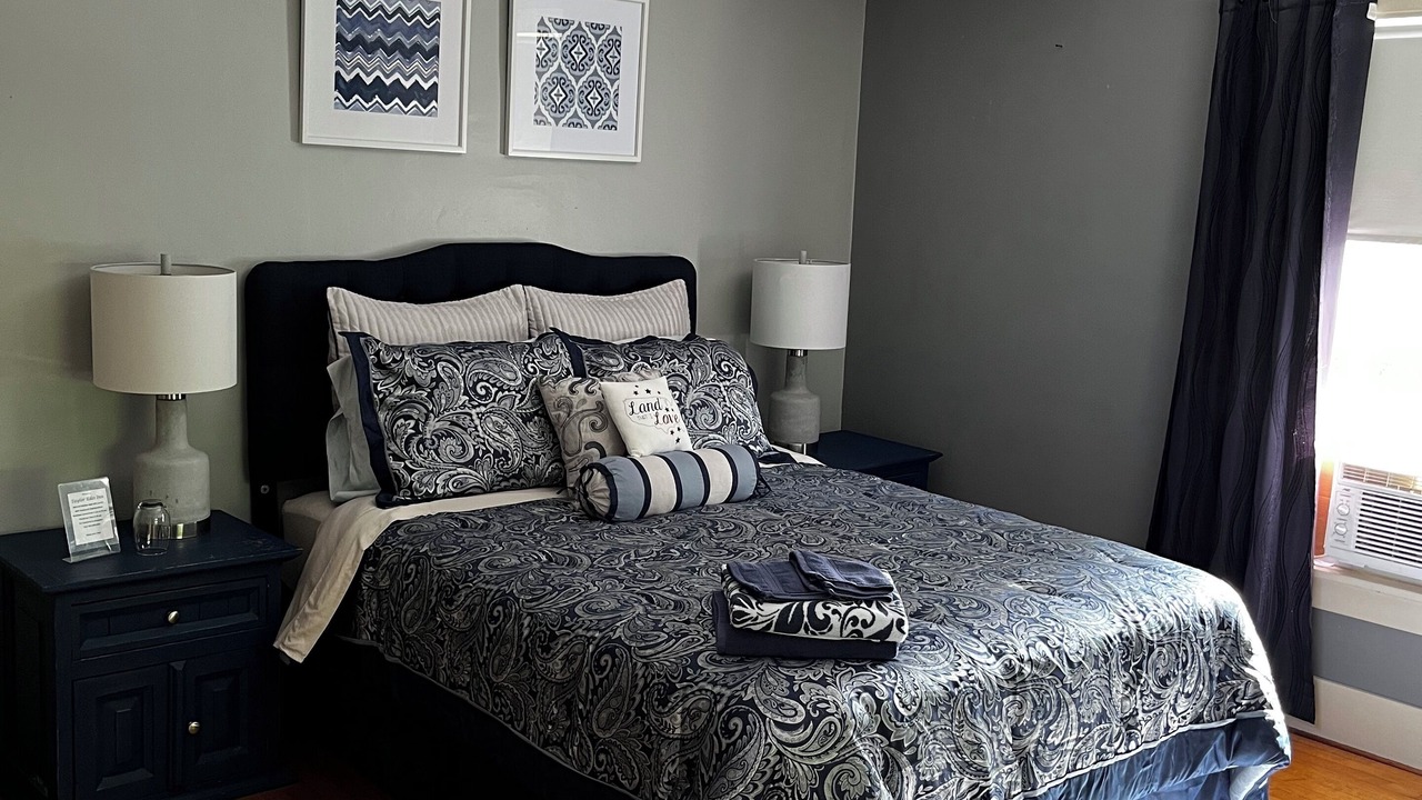 Photo of Bedroom in Dexter