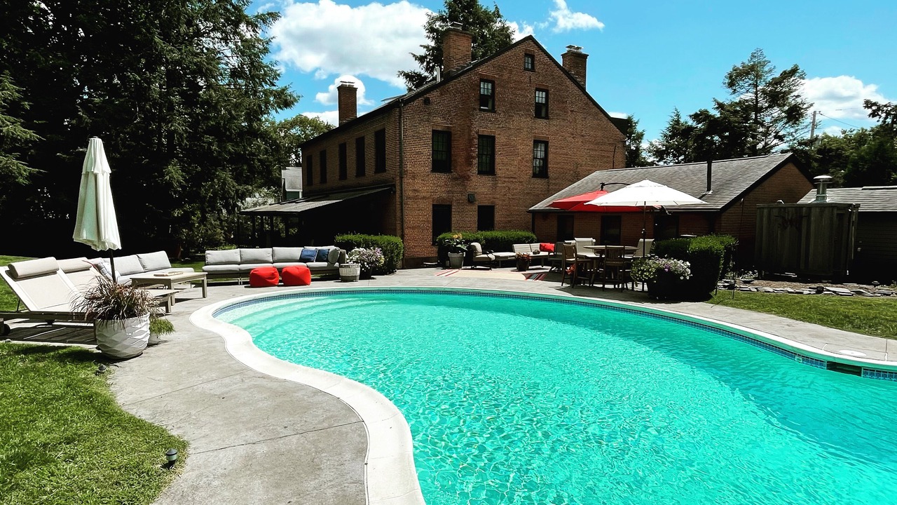 Photo of Outdoor in Melrose