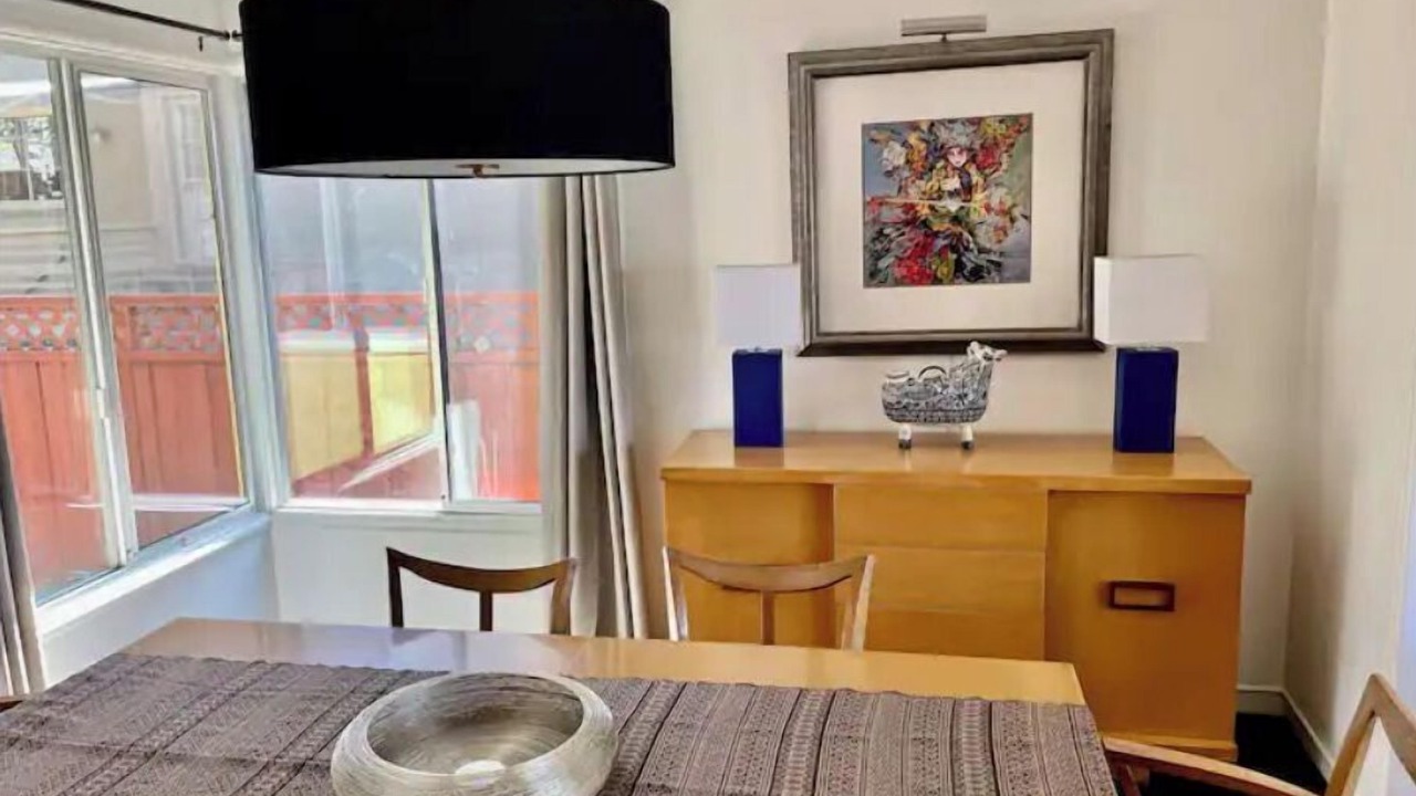 Photo of Bedroom in Oakland